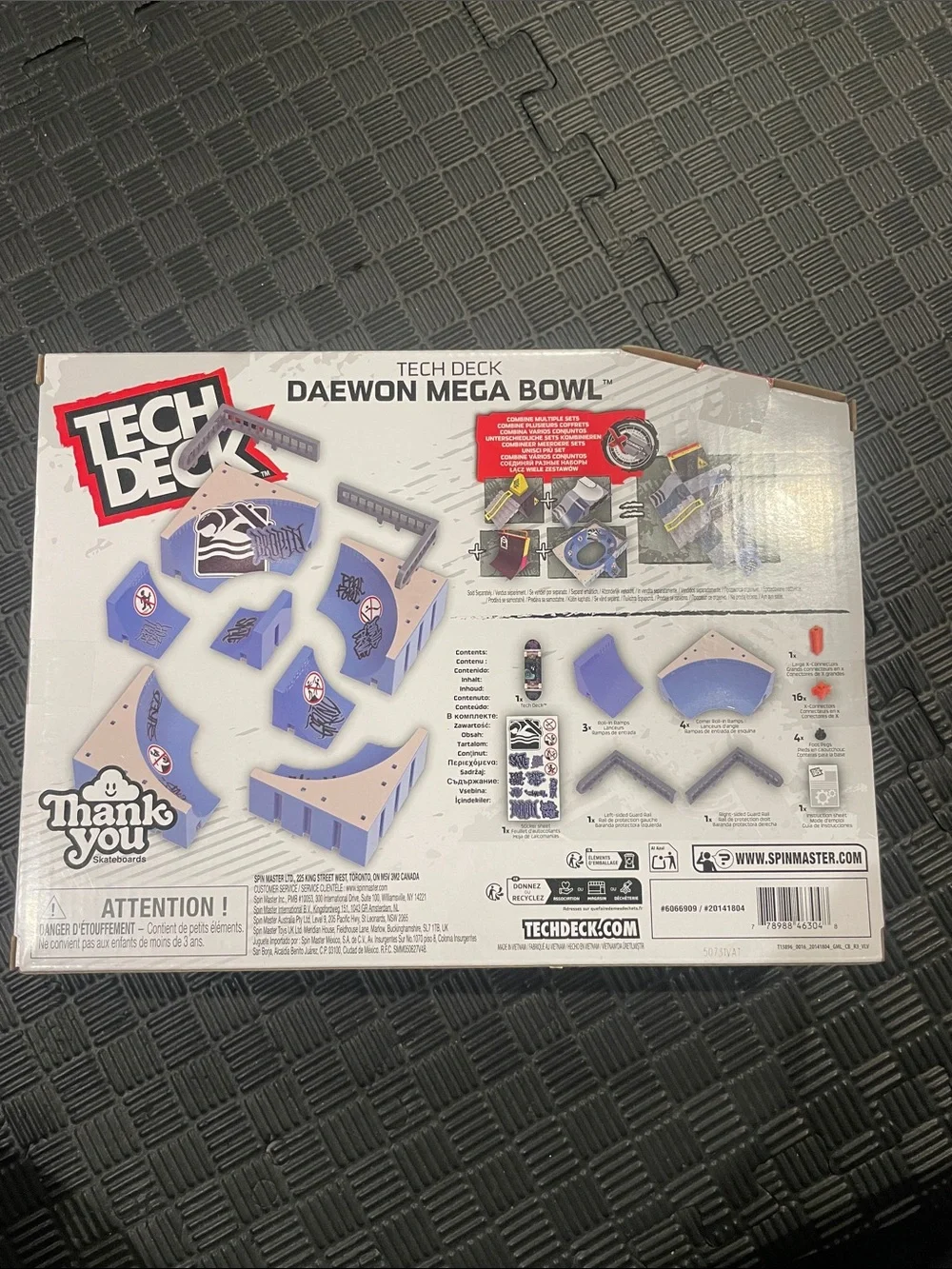 Tech Deck Daewon Mega Bowl Skate Park Playset - NIB Unopened